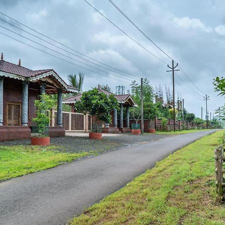 The Kerala Village, Shahapur Shenwa Exterior photo